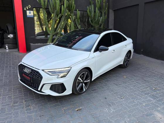 AUDI A3 2.0 40 TFSI MHEV SEDAN PERFORMANCE BLACK S-TRONIC AUDI A3 2.0 40 TFSI MHEV SEDAN PERFORMANCE BLACK S-TRONIC